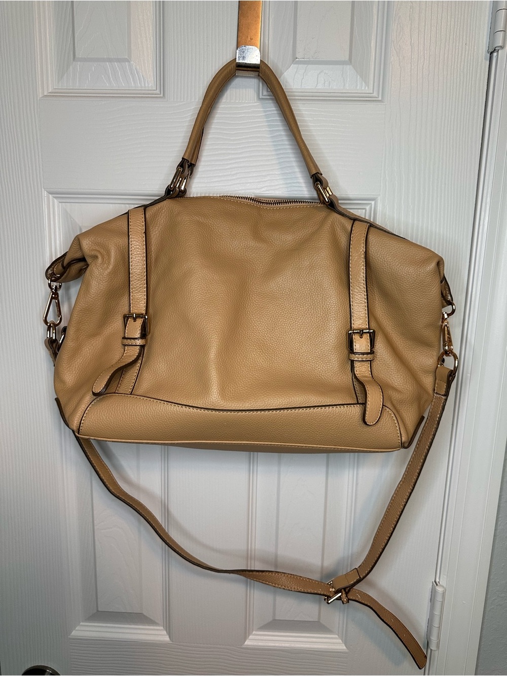 Ora Delphine Beige/Tan Pebbled Leather Shoulder Bag